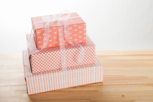 Create an ombre gift wrapping effect with 3 sheets of Smock gift wrap