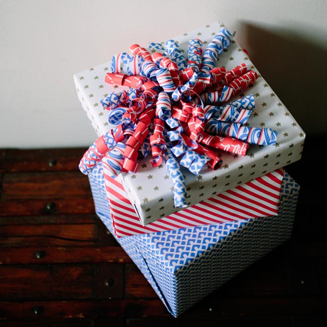 4th of July inspired gift wrap from Smock